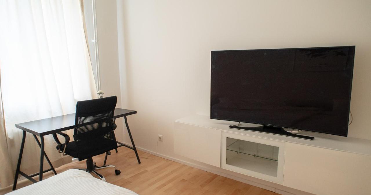 Cozy And Fully Equiped Suite Apartment At Ku'Damm Berlin Eksteriør billede